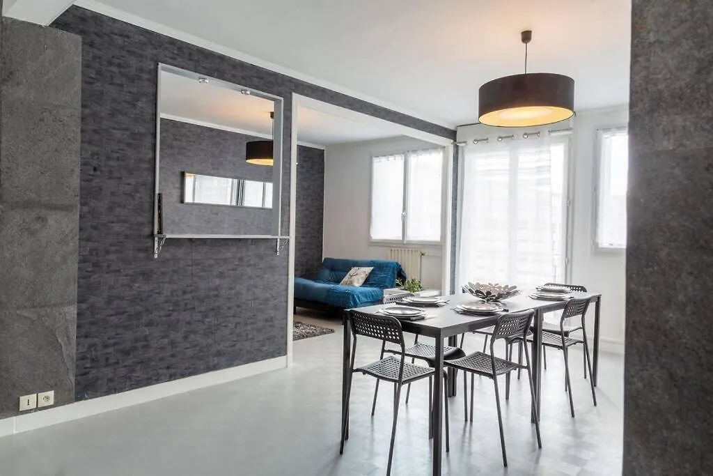 Apartment Bougnat - Agreable Et Lumineux, 2 Chambres 65M2 Brest